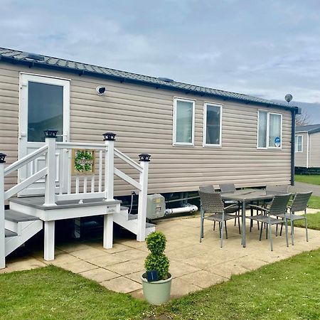 Caravan Church Farm Holiday Village Pagham Exteriér fotografie