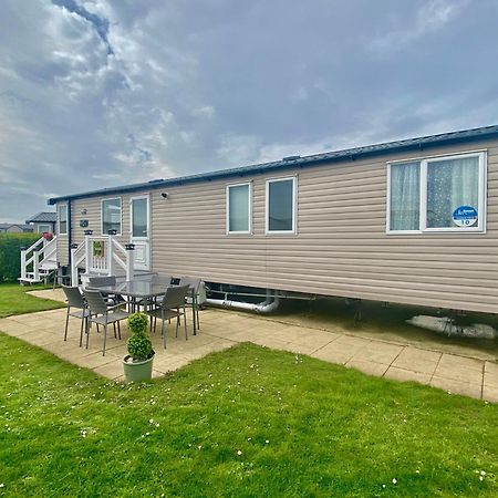 Caravan Church Farm Holiday Village Pagham Exteriér fotografie
